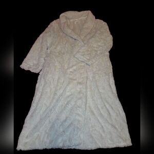 Joyspun White Robe Size XL 16-18
